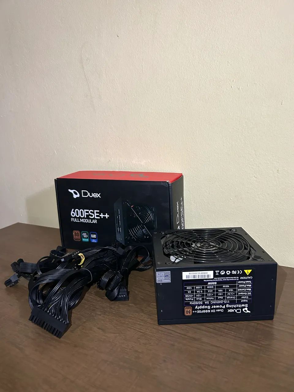 Fonte Duex 600FSE++ FULL MODULAR 80 plus
