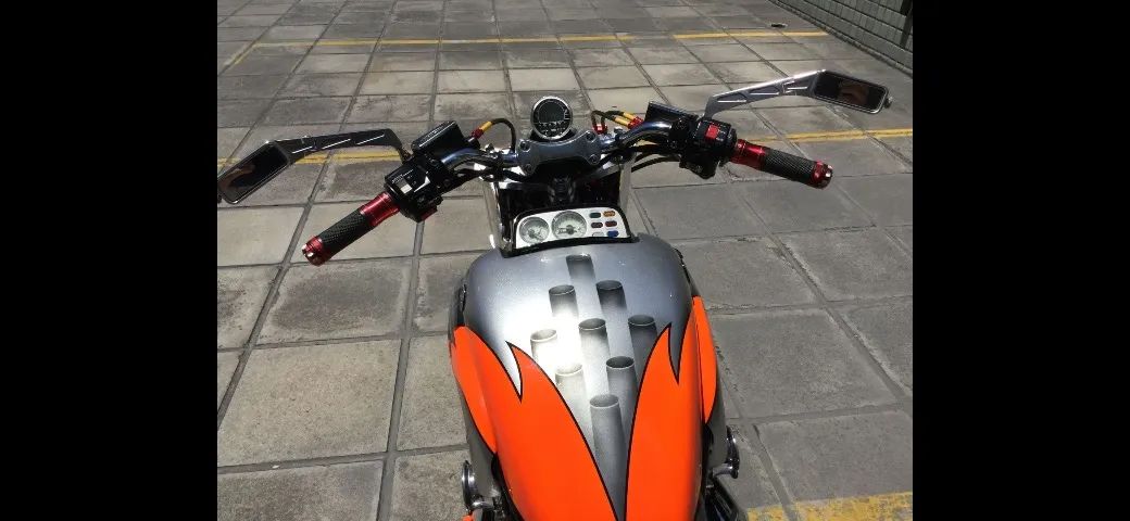 YAMAHA VMAX 1200 /1998  CUSTOMIZADA - Foto 4