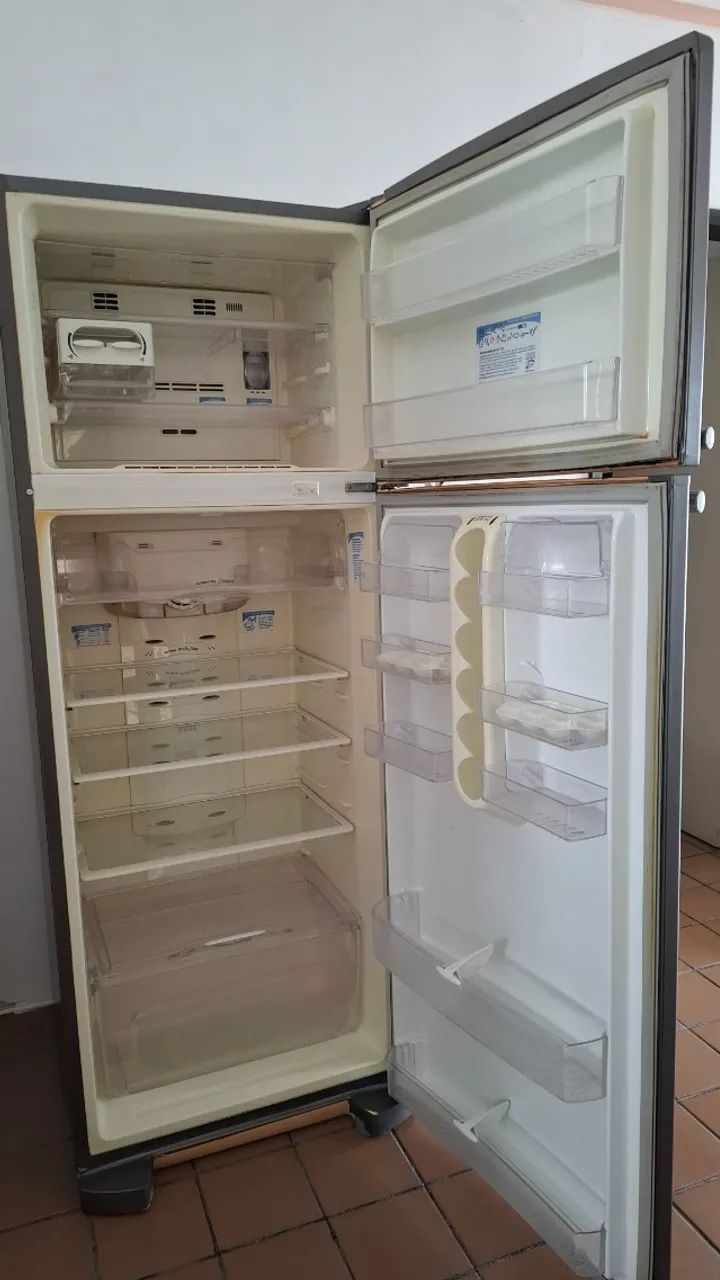 Geladeira frost free - Eletrolux DFF44 - Foto 3