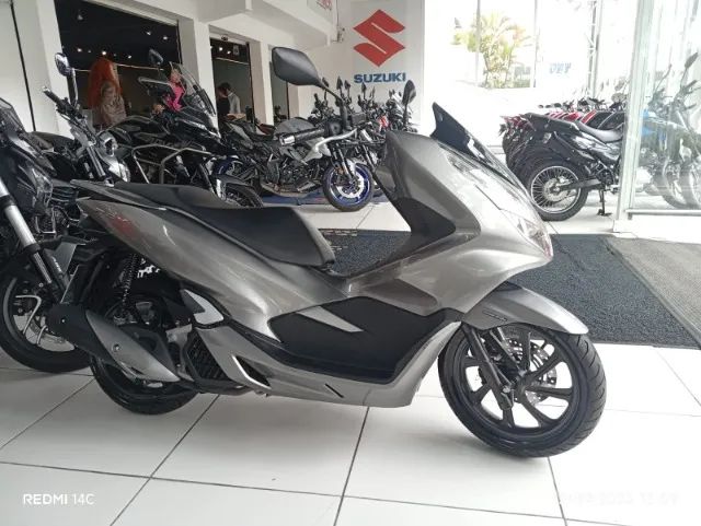 HONDA  PCX150  com baixa Km - Foto 4