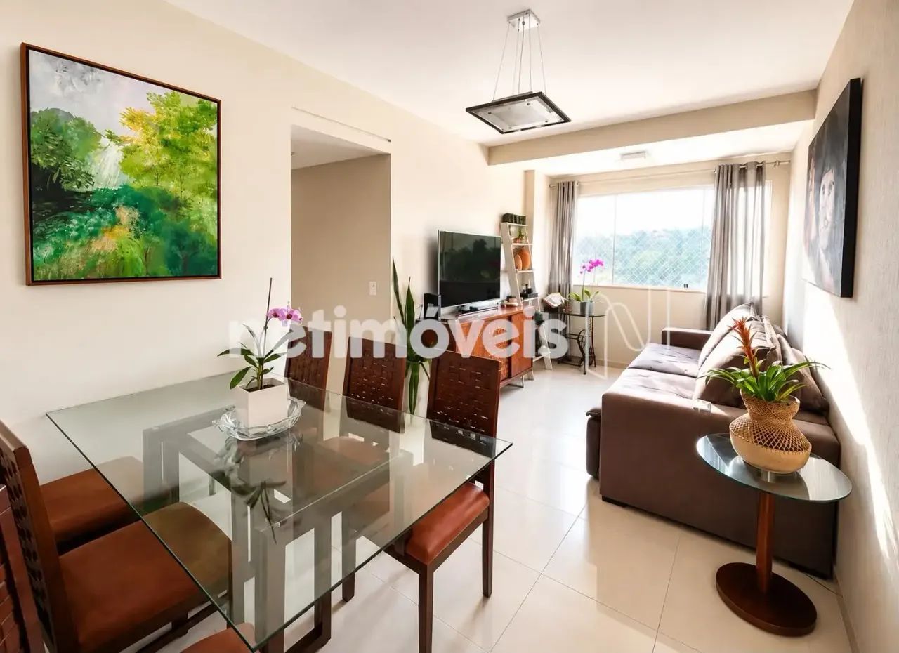 APARTAMENTO 2 QUARTOS NO CASTELO