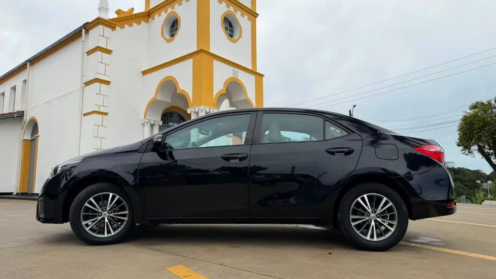 Toyota Corolla 2.0 XEI 16V Flex 4P Automatico 2015 - Foto 3