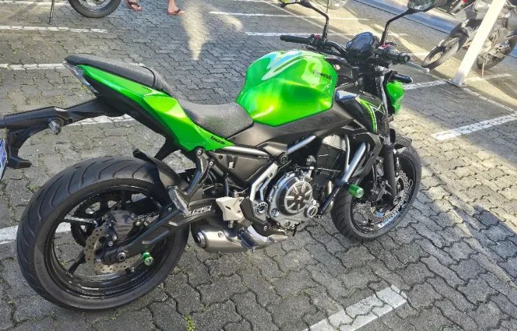 6.15出品 Kawasaki 650 2018 - 1500591085 | OLX