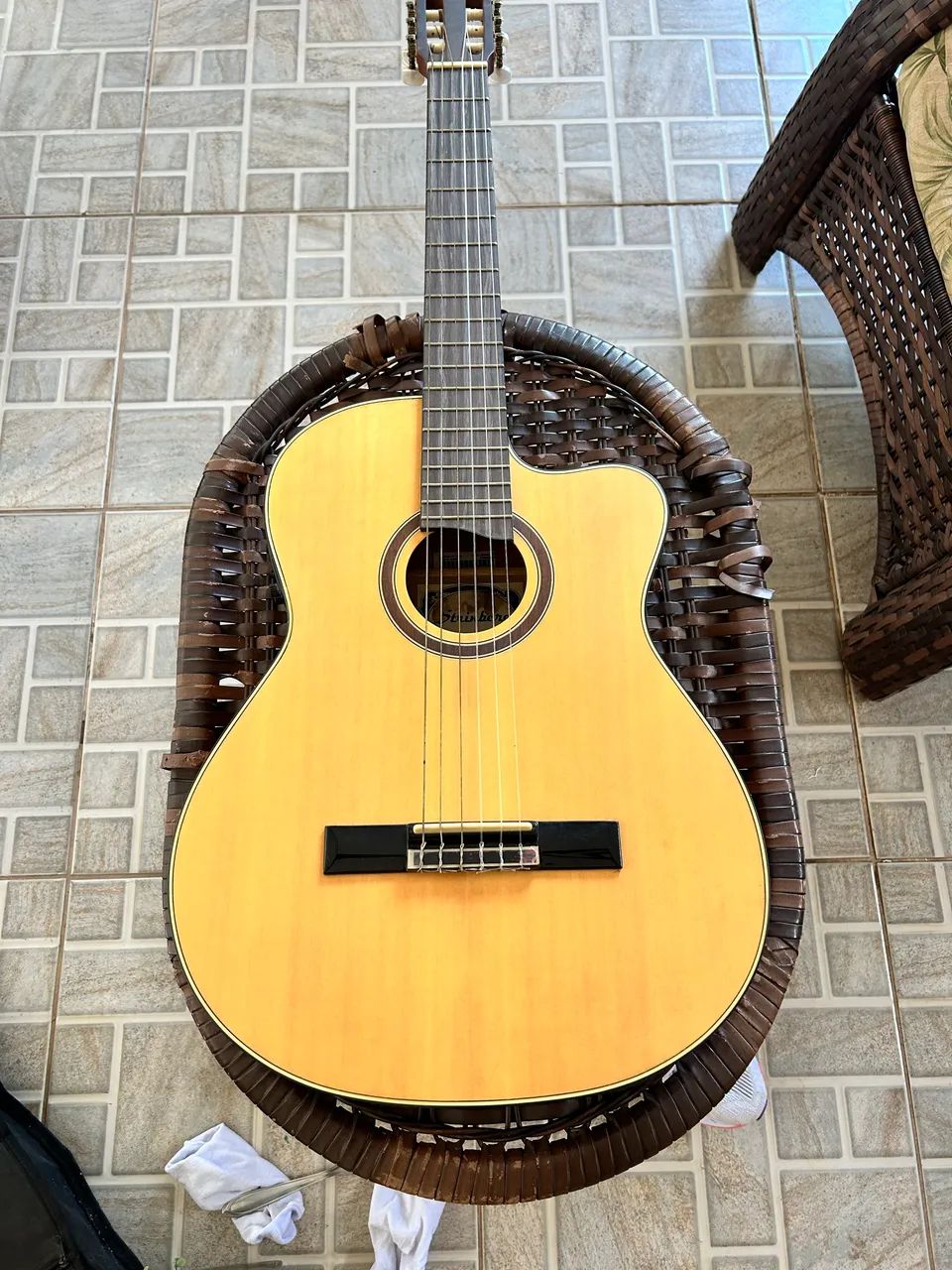 VIOLÃO ELETROACÚSTICO CLÁSSICO STRINBERG SC200C - Foto 3