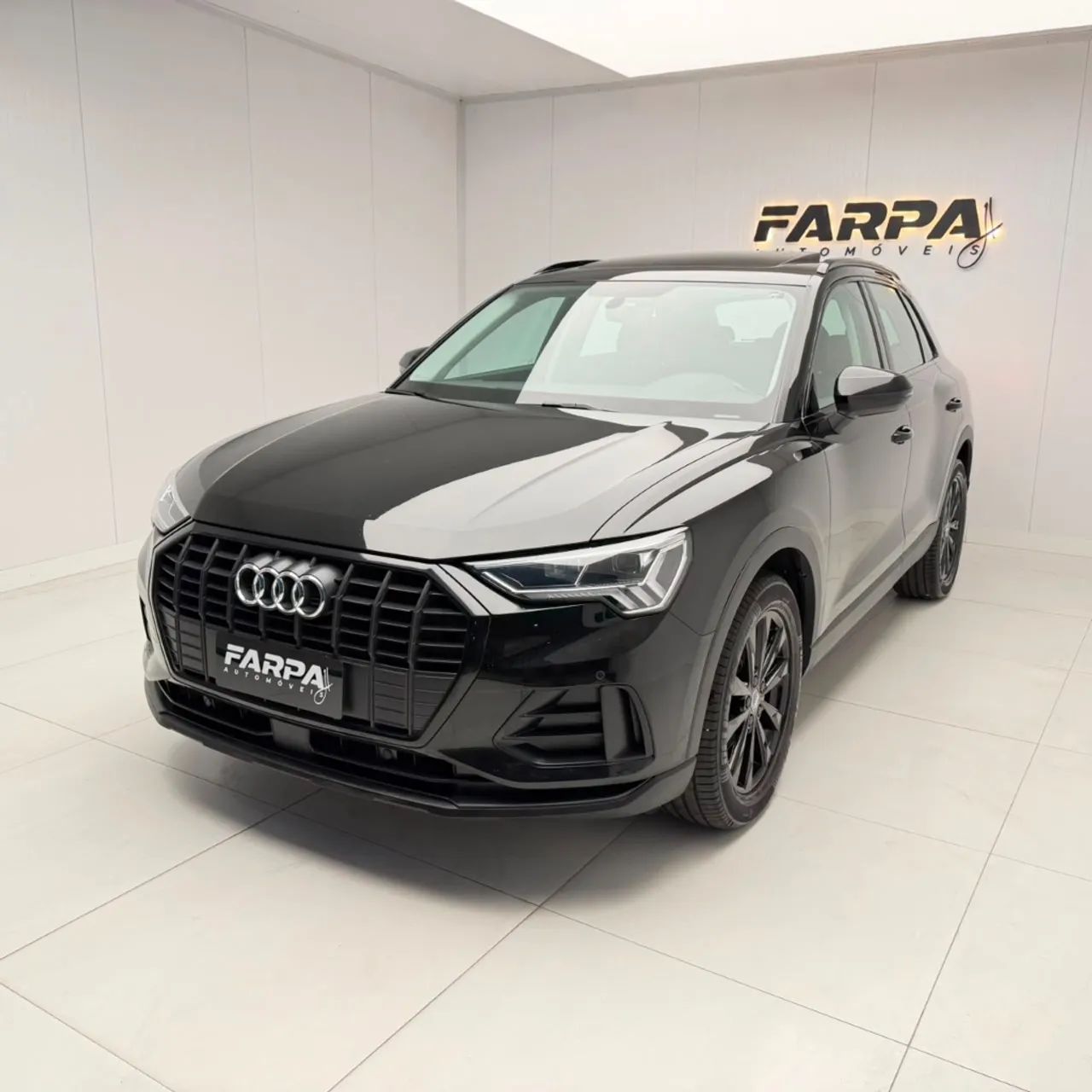 Audi Q3 Perf. Black.plus 2.0 TFSI Tip. Quat. 2020 - Foto 3