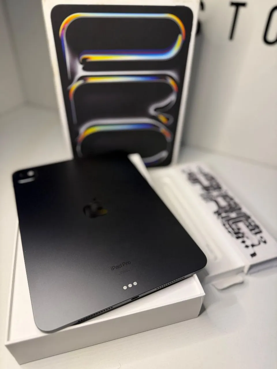 iPad Pro M4 11 256gb + Pencil Pro SEMINOVO - Tablets e E-Readers