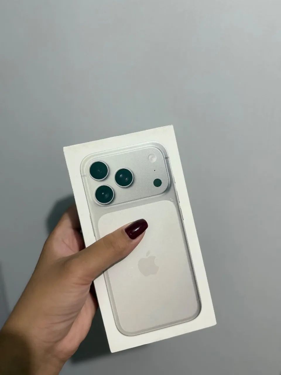 iPhone 17 pro 256gb Silver  - Foto 2