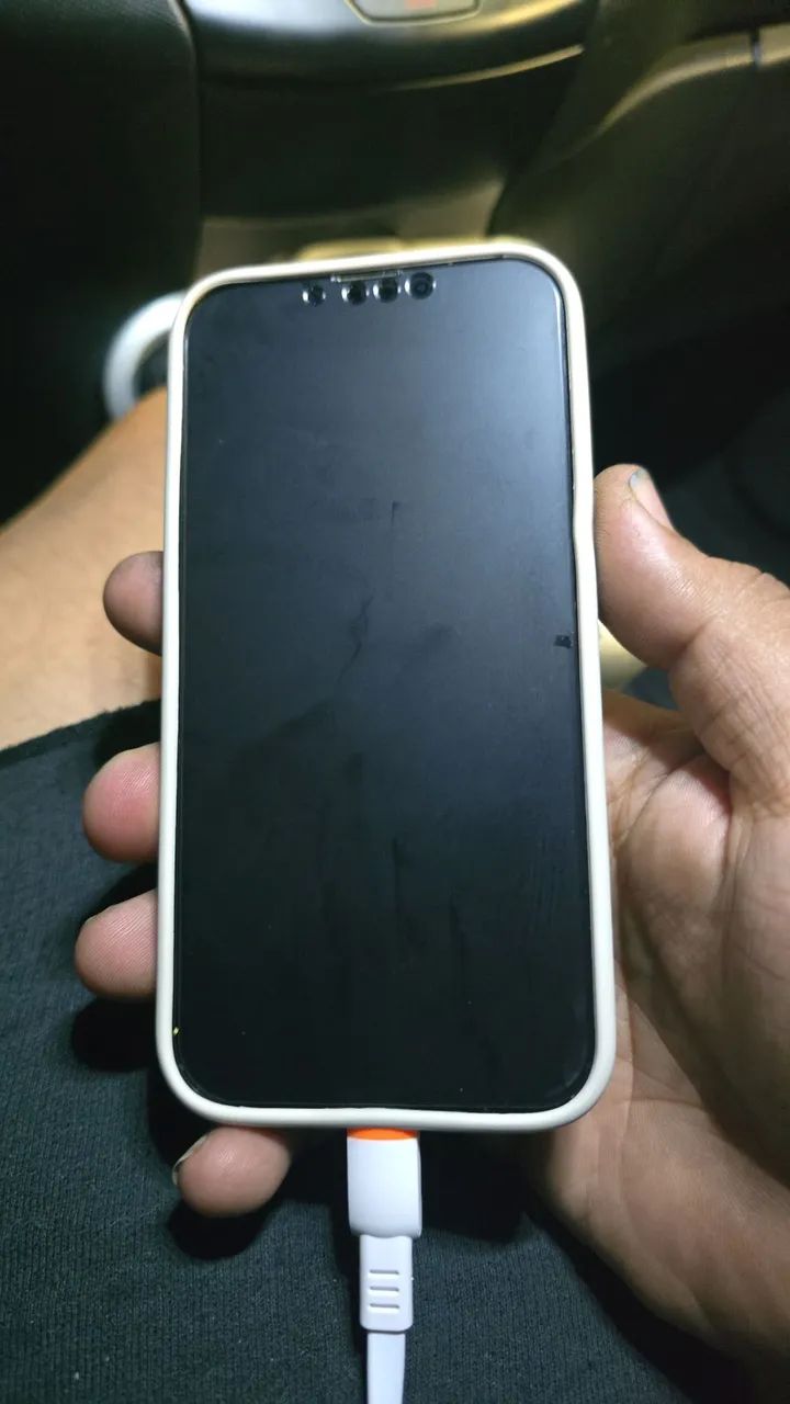 Vendo iphone 13 pro bem conservado   - Foto 2