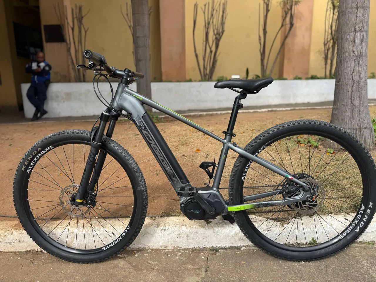BICICLETA ASSISTIDA OGGI  - Foto 5