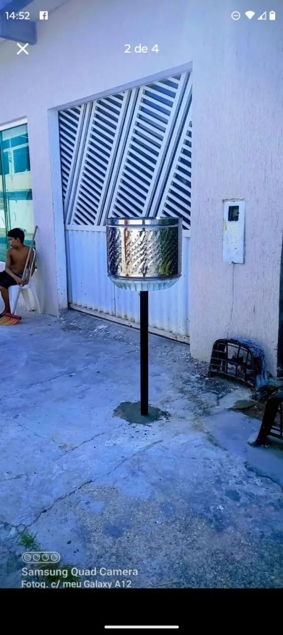 Lixeira de inox 
