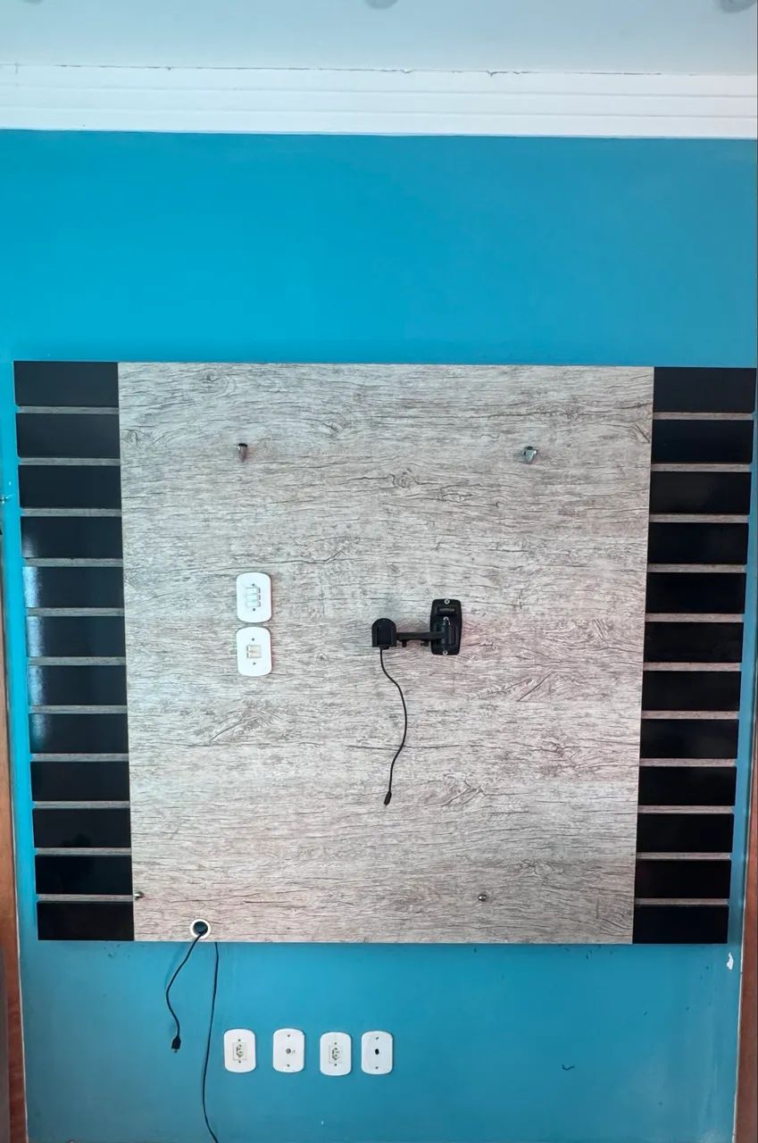 Complete TV Stand467350680880424962