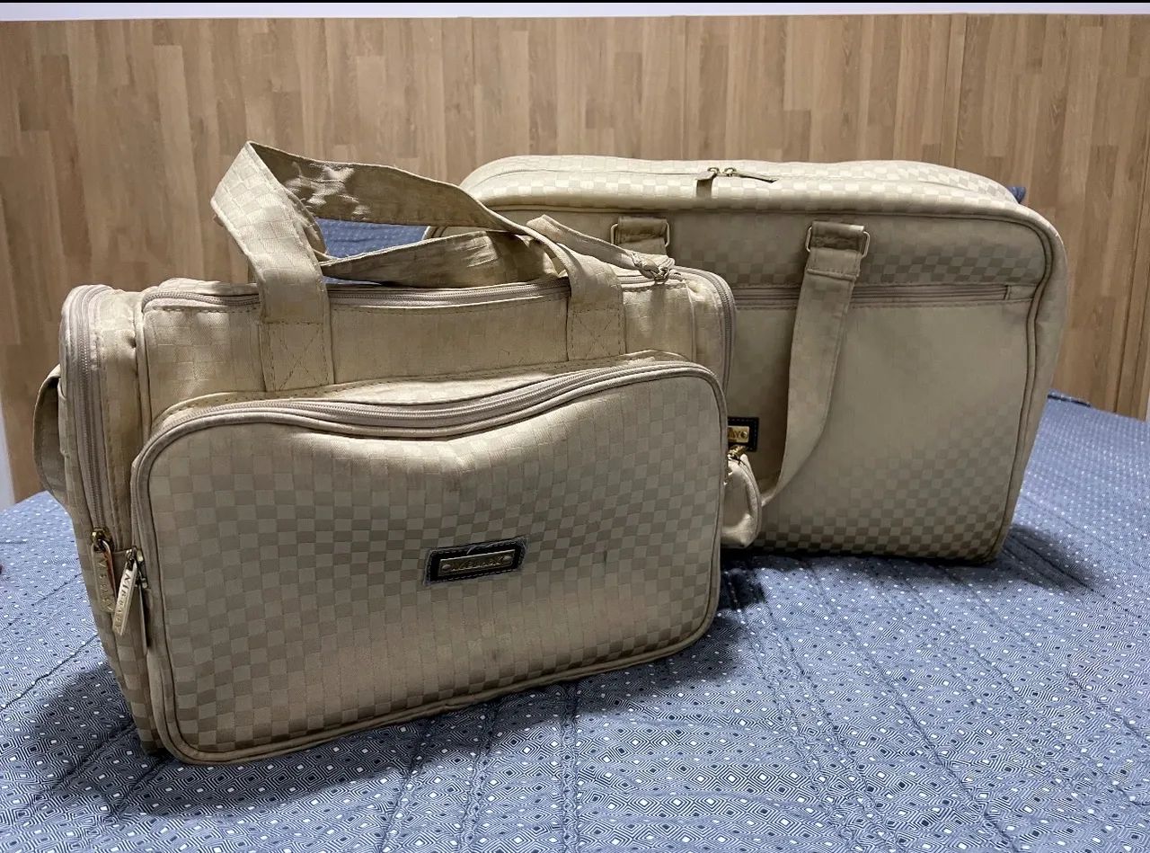 Vendo conjunto de bolsa maternidade