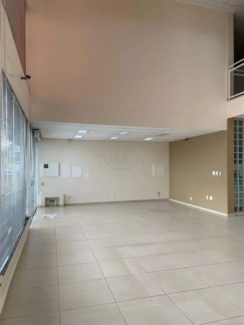 Prédio comercial em frente ao Boulevard Shopping em Bauru-SP. - Foto 4