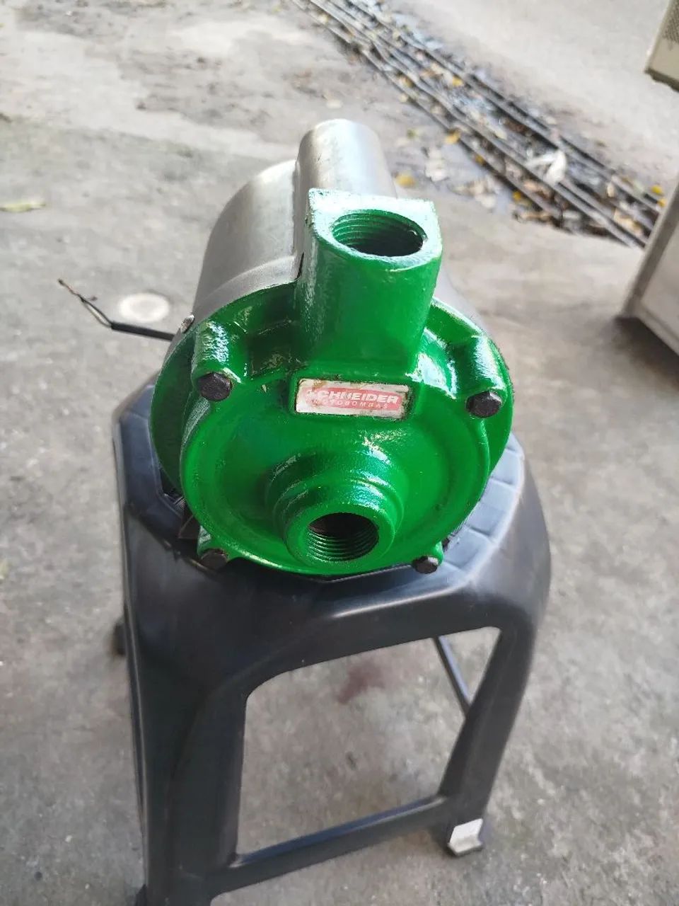 Vendo bomba Schneider 1cv 127volts$600 - Foto 4