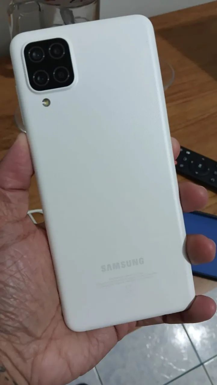 Vende celular Samsung A12 - Foto 4