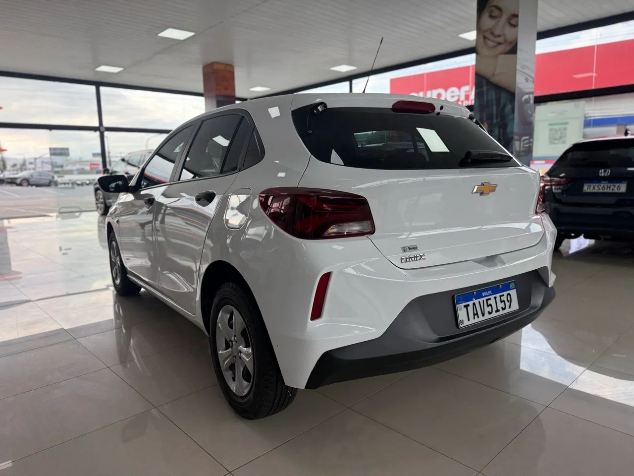Chevrolet Onix Hatch 1.0 12V Flex Mec. 4P 2025 - Foto 3