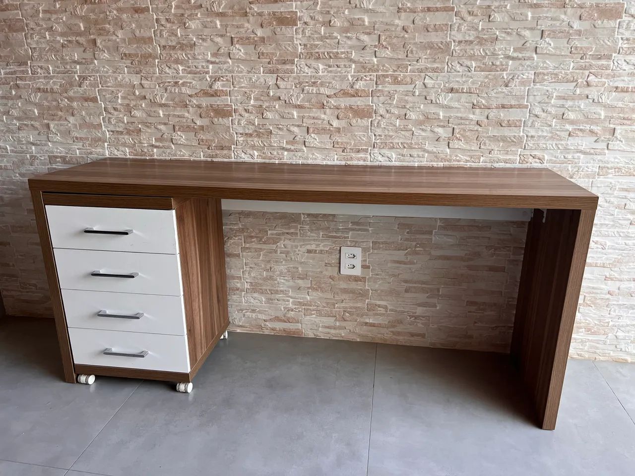 Mesa escritório com gaveteiro - Foto 2