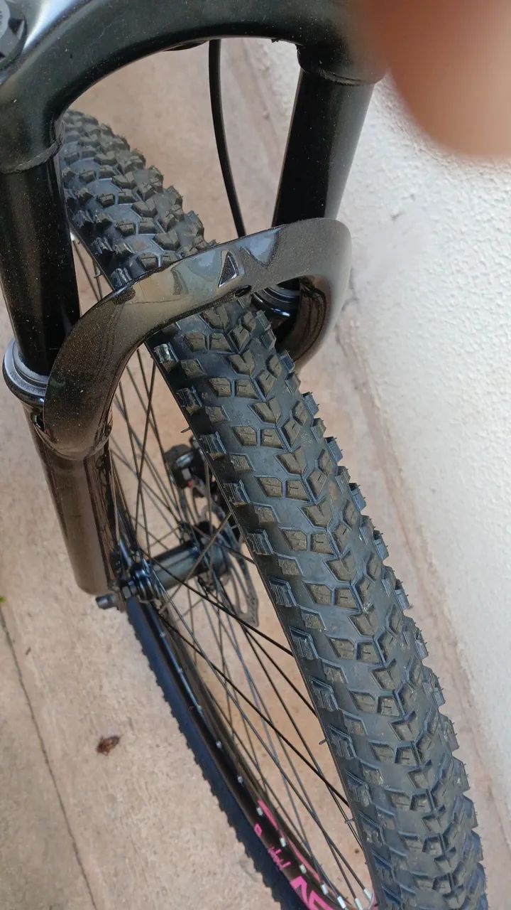 Vendo bicicleta aro 29 1 mes de uso - Foto 4