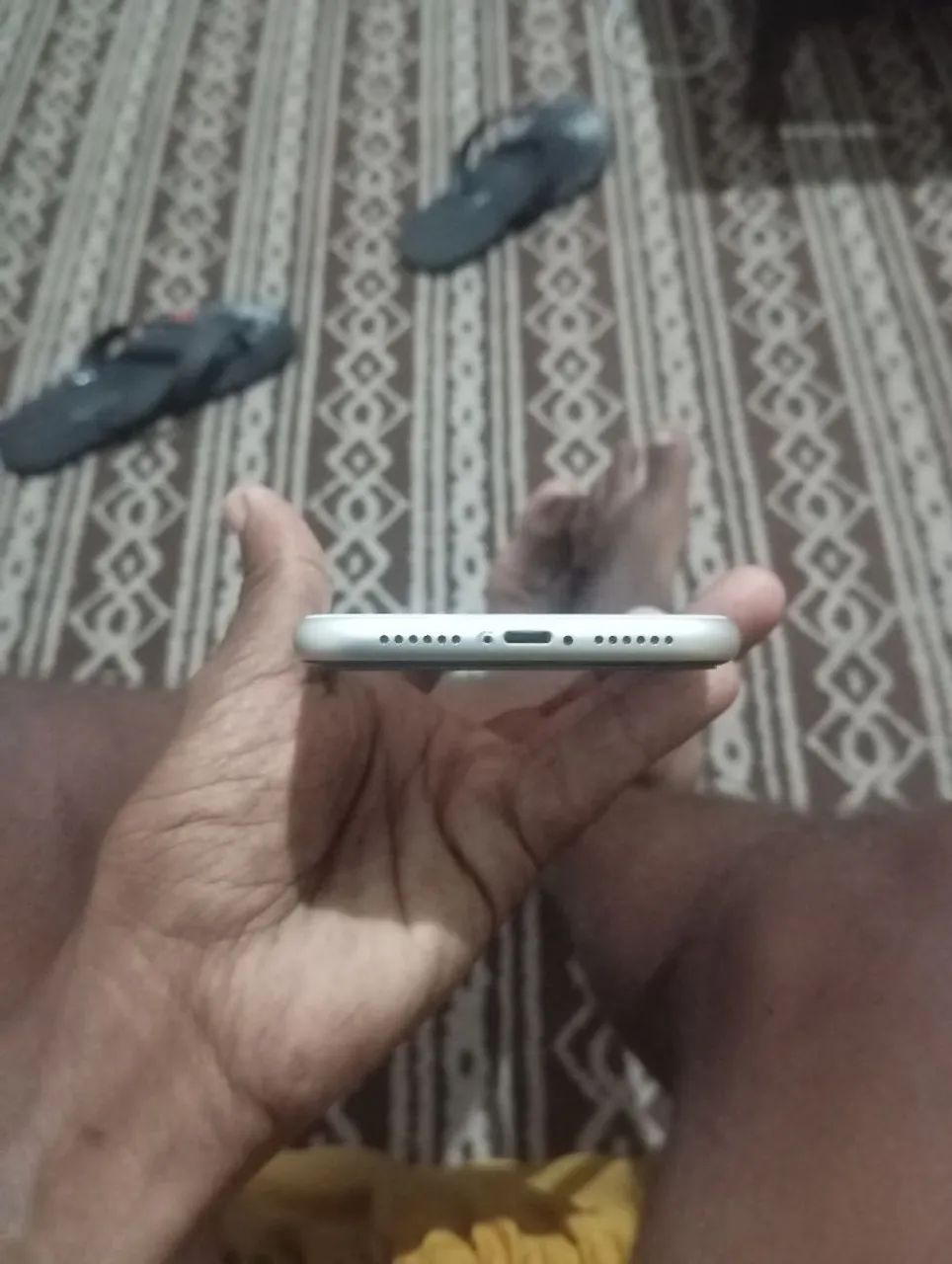 iPhone 11 pra vender no precinho com defeito  - Foto 3