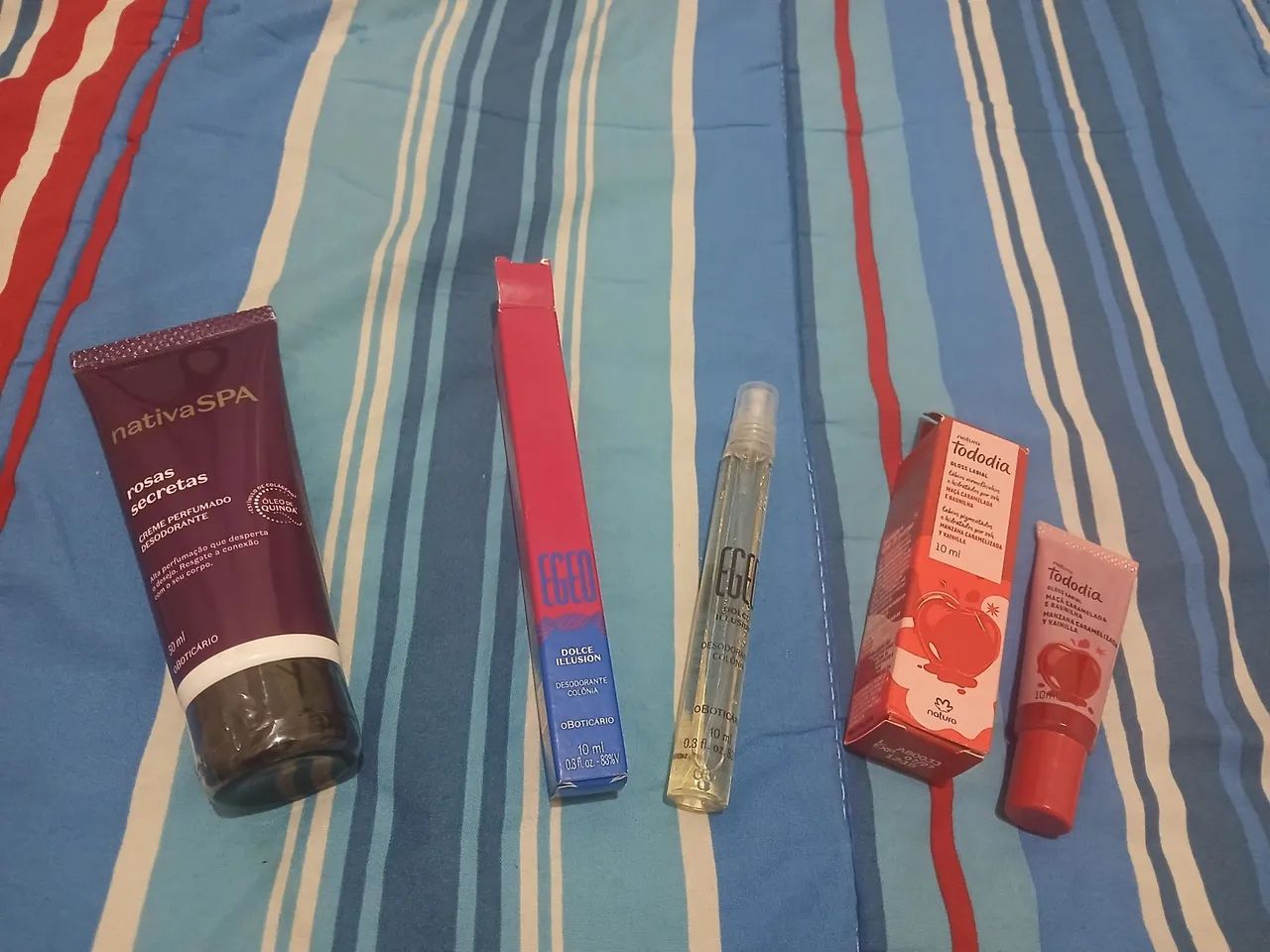 Kit Natura e Boticário Hidratante, Gloss e Perfume R$ 35 - Foto 2