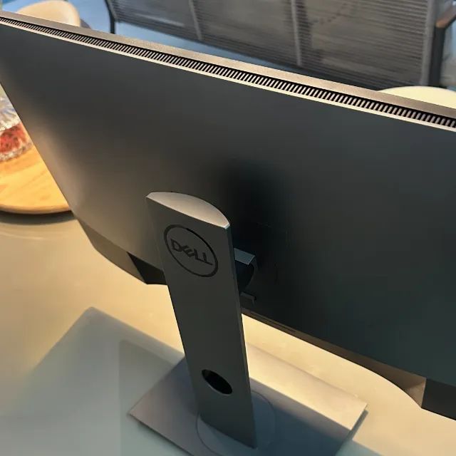 Monitor Dell Ultrasharp U2720q 4k 27pol - Foto 4