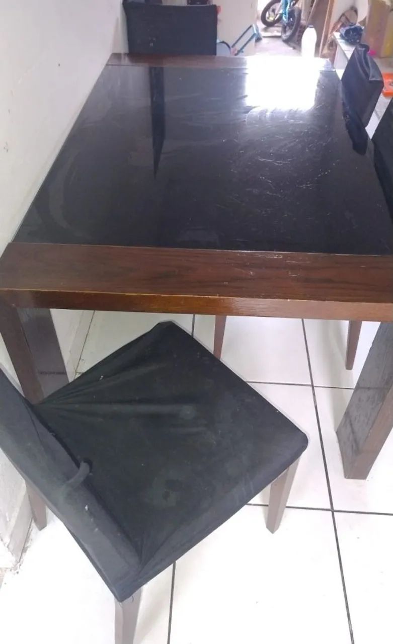 Mesa com 6 cadeiras - Foto 2