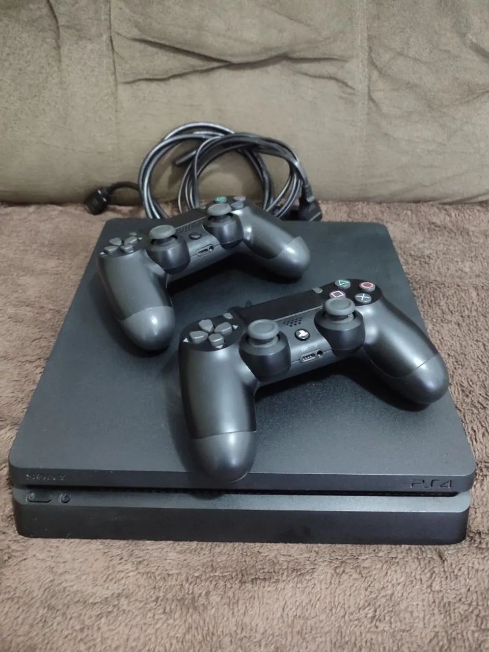 PS4 Slim - 1 tera