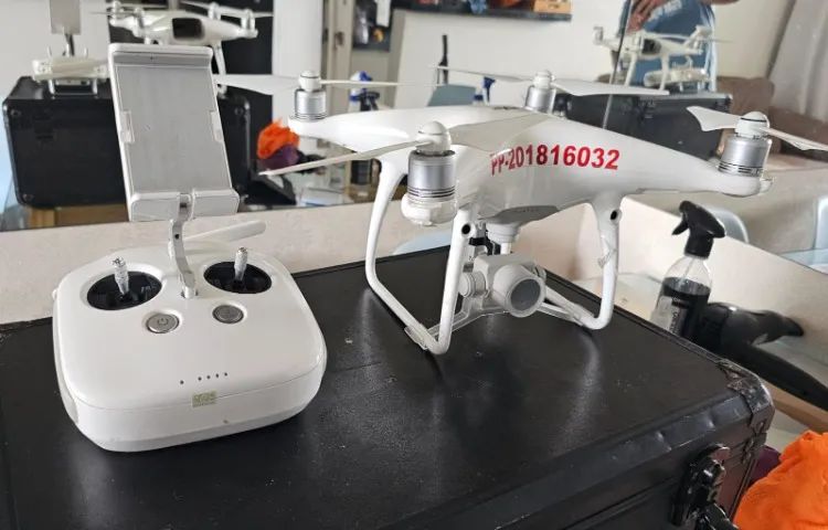 Drone DJI Phanton 4 Pro - Muito conservado - Pronto para voar - Foto 5