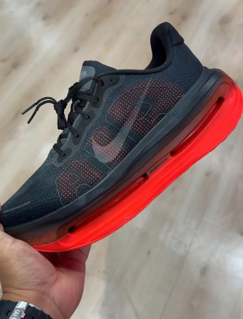 Nike Vomero Premium