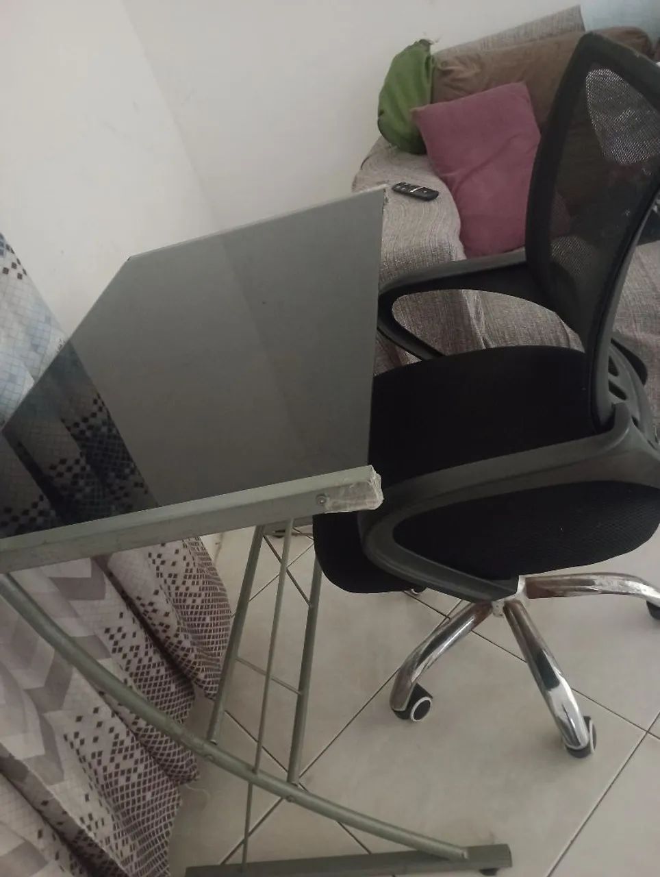 Cadeira e mesa