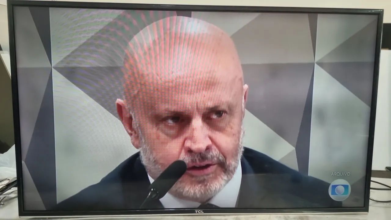 Smartv tcl 43 polegadas