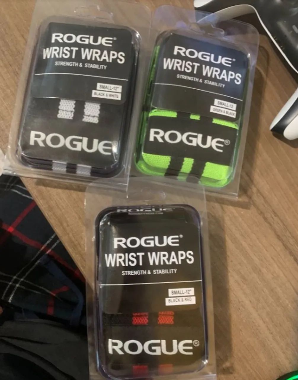 ROGUE - Par de munhequeiras (wrist wraps) - Foto 2