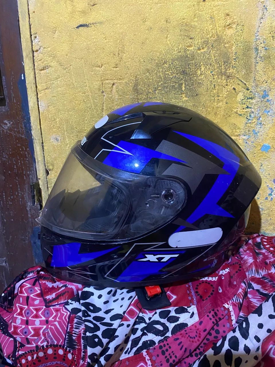 Troco ou vendo Capacete Xtroy - Foto 3