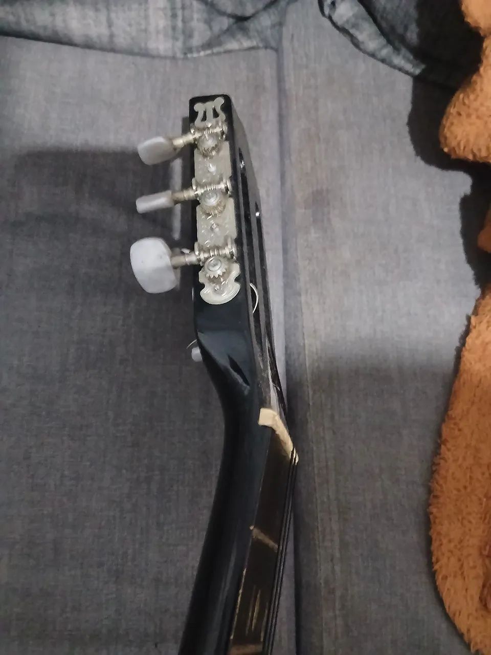 Violão usado