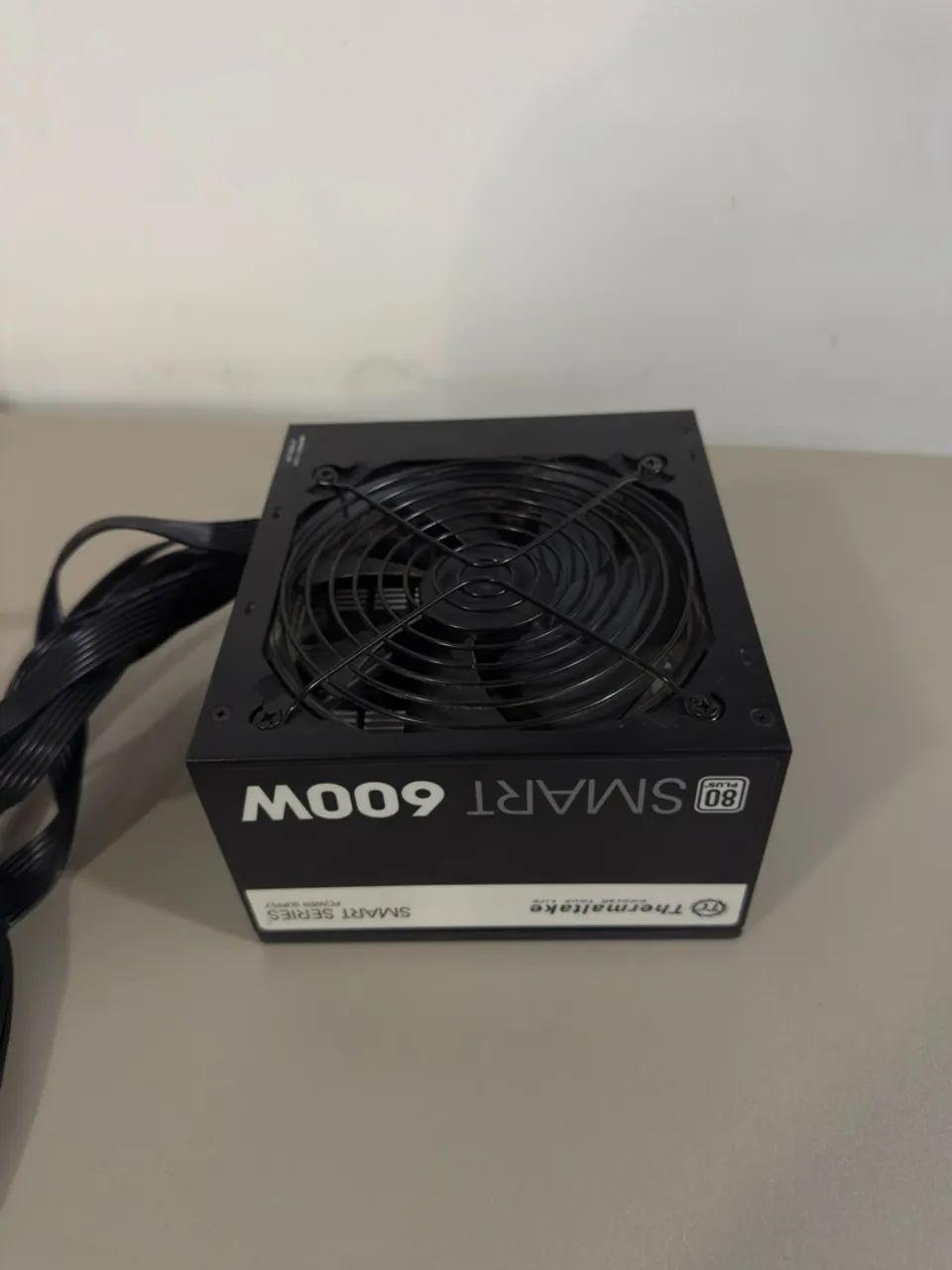 Fonte Thermaltake 600w 80 plus white