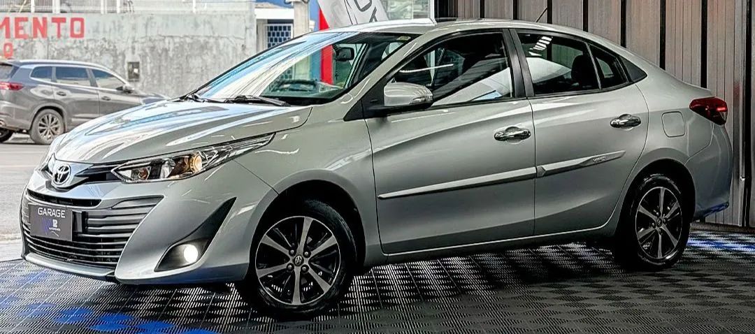 Toyota Yaris XLS SEDAN 1.5 FLEX 16V 4P AUT. 2019