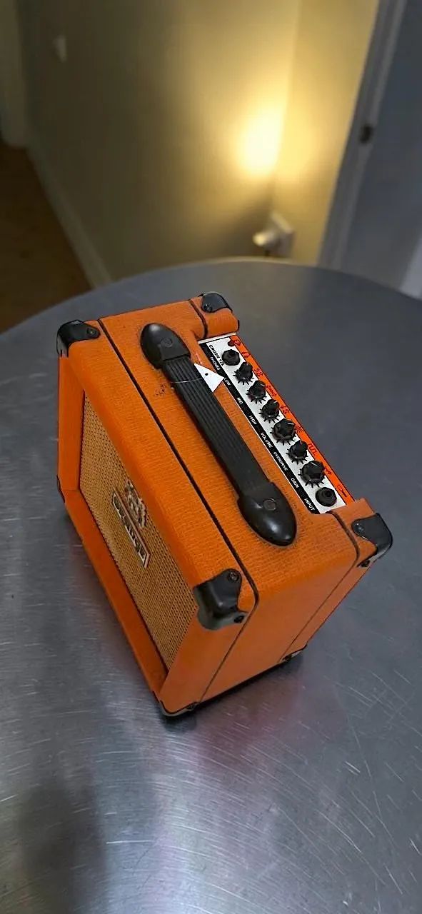 Amp Para Guitarra Orange 06 C/dist (12 Watts) Crush 12l