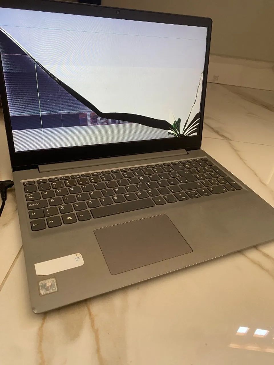 Notebook Lenovo IdeaPad S145 81XM - Tela Quebrada