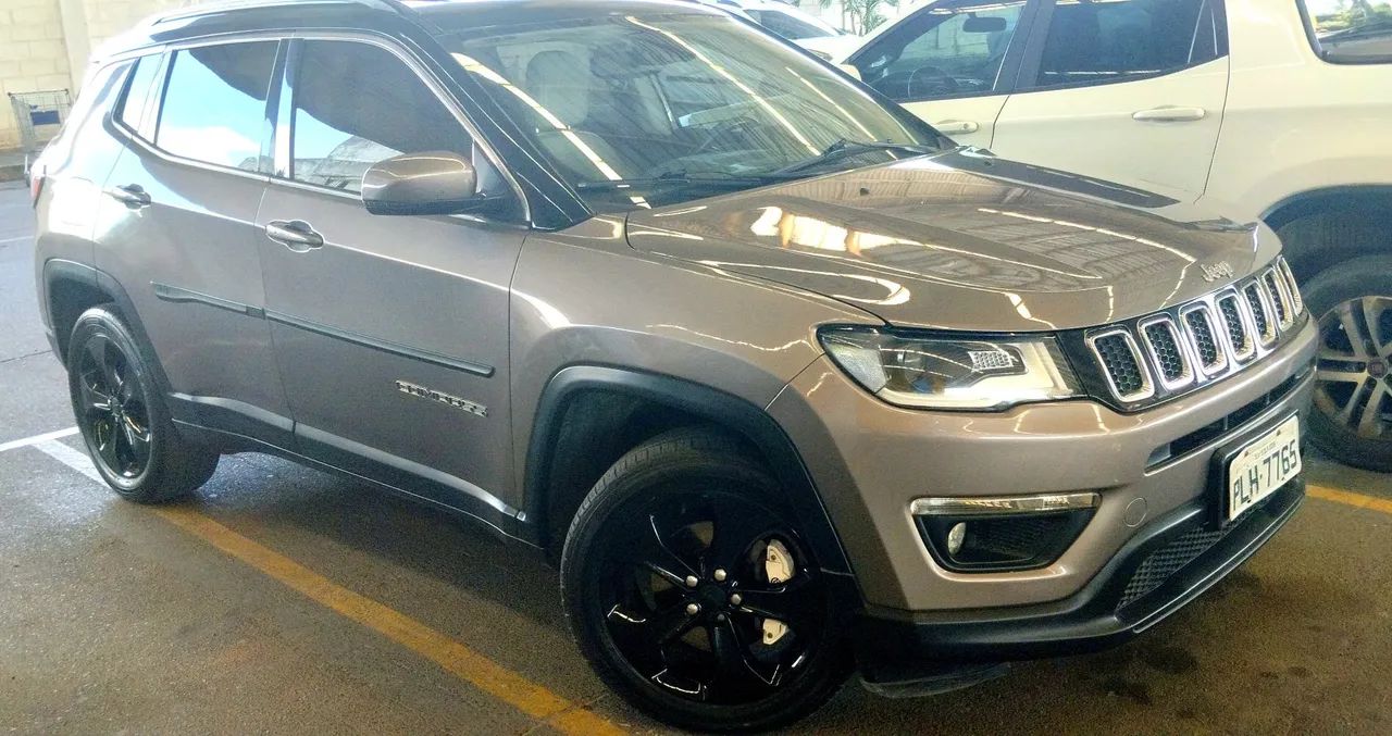 Jeep Compass COMPASS LONGITUDE 2.0 4x2 Flex 16V Aut. 2018