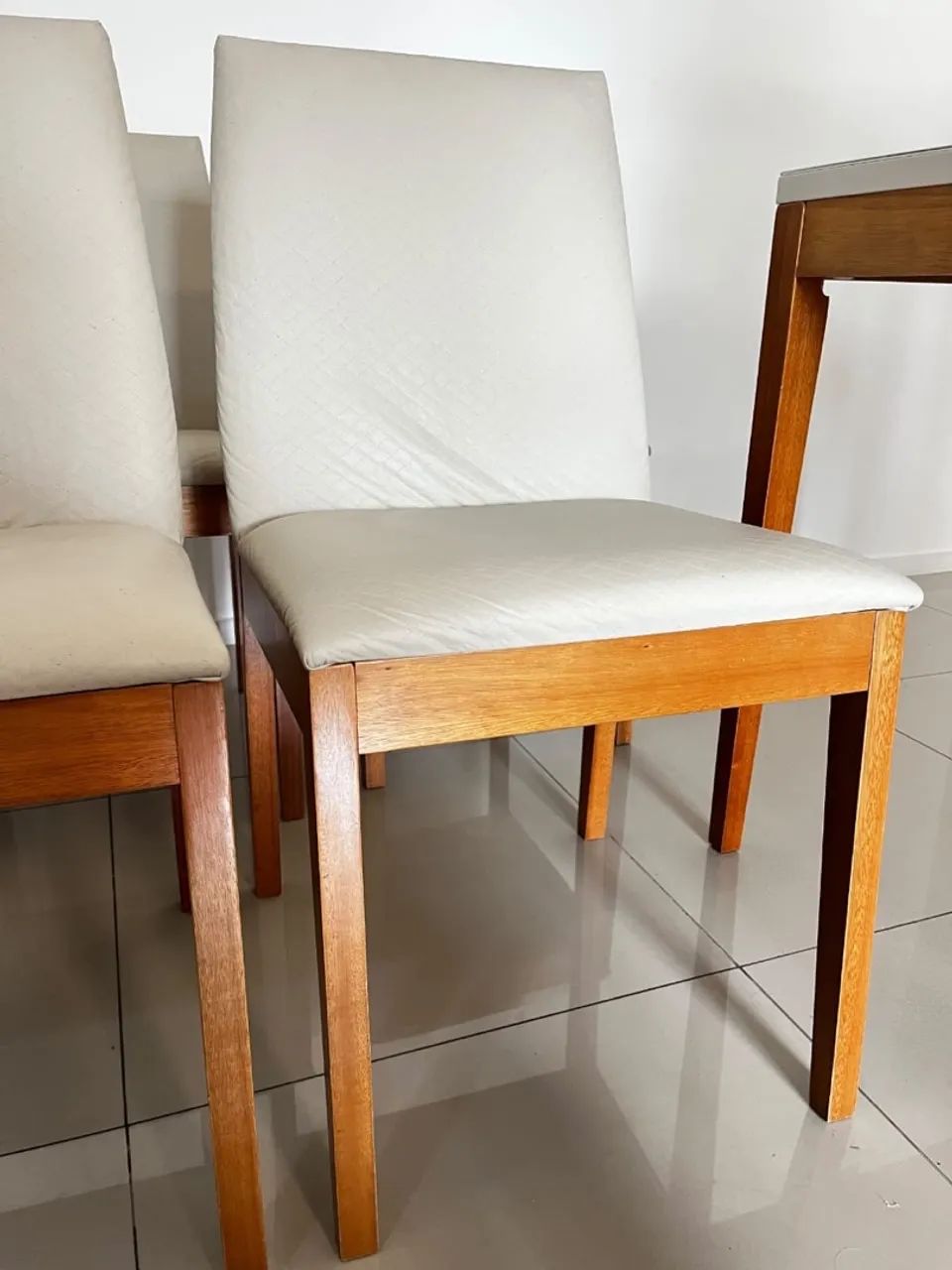 Conjunto 6 cadeiras em bom estado, usadas  - Foto 2