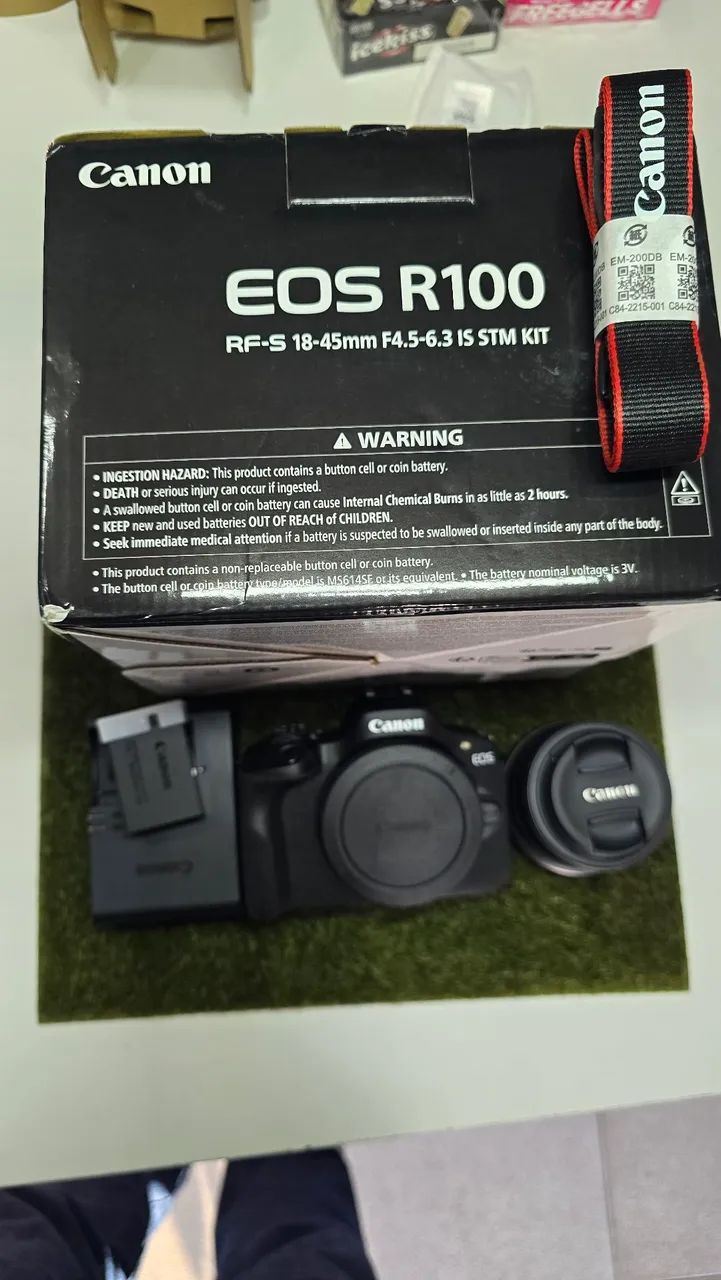 Câmeras Canon R100+lente kit NOVA - Foto 3