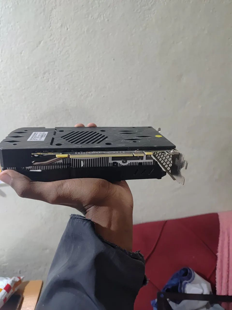 Rx 580 2048sp BIOSTAR - Foto 2