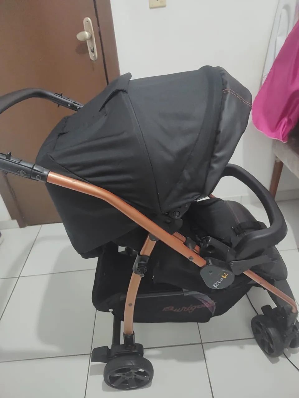 Vende se carrinho de bebê.  - Foto 3