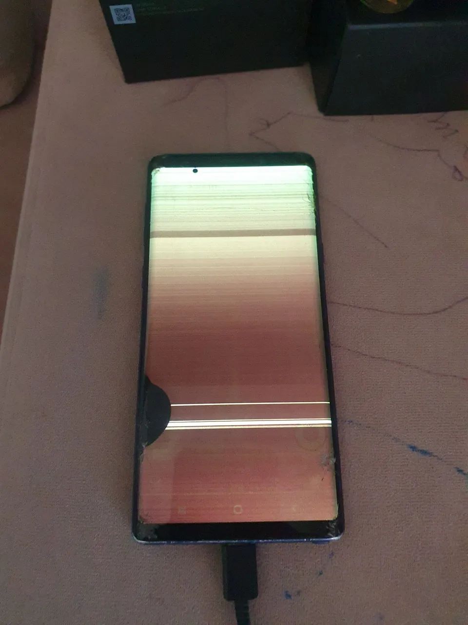 Galaxy Note 9 quebrado c/ caixa e acessórios - Foto 4