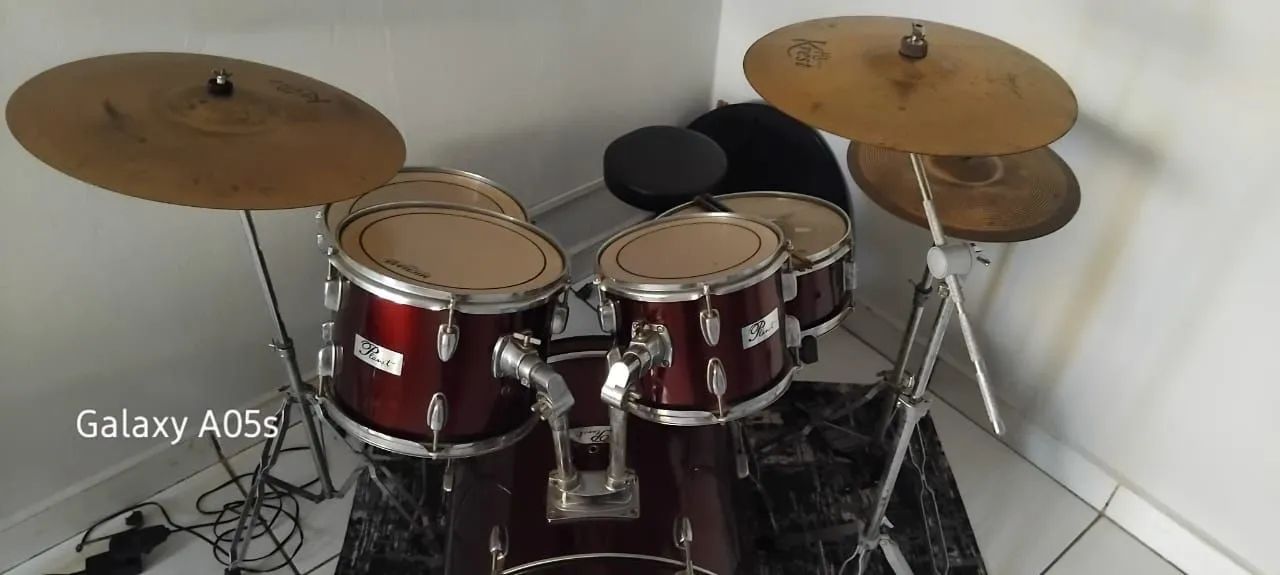 Bateria planet bless completa com pratos krest impecável  - Foto 2