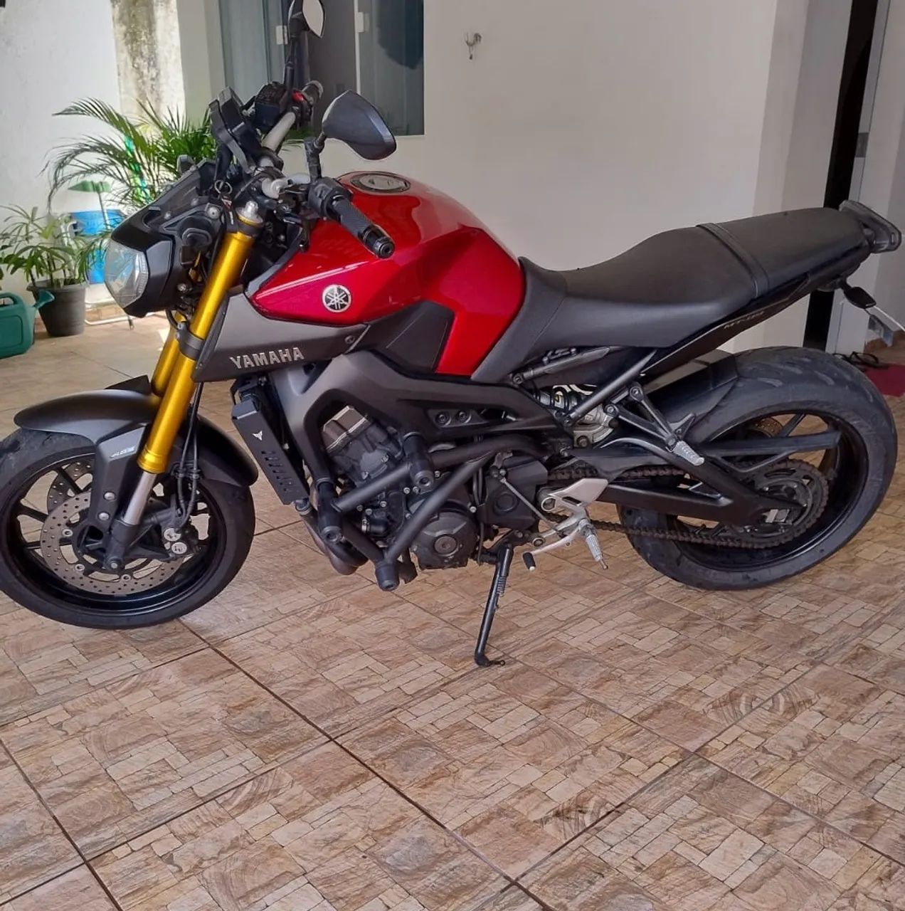 MT-09, 850cc - Foto 3