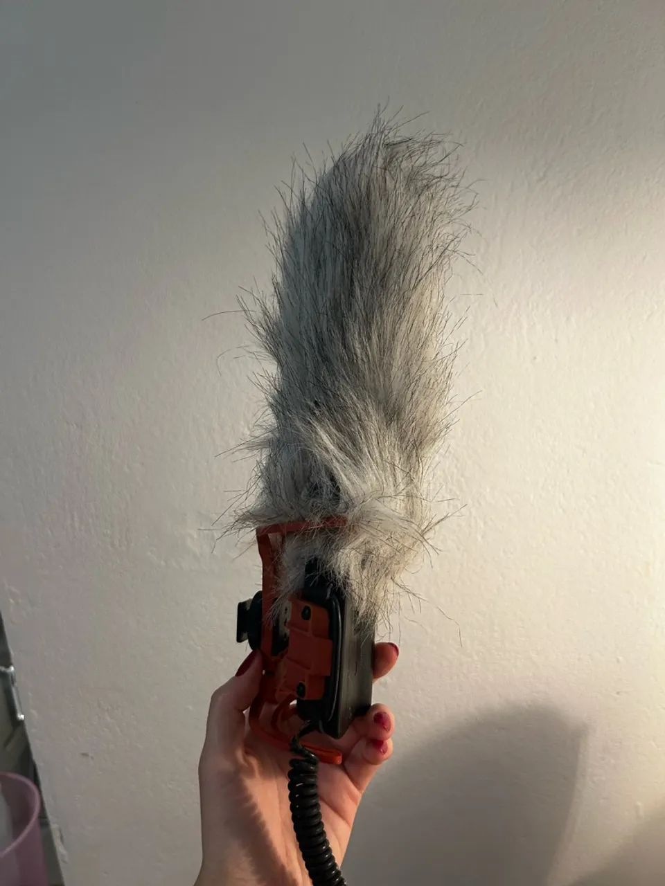 Microfone Rode VideoMic para Câmera - Shotgun Direcional com Protetor de Vento