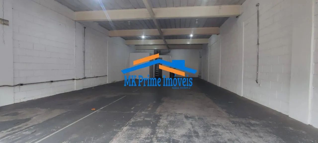 Salão Comercial com 100 m² e 1 wc para locação Galpão Km 18
