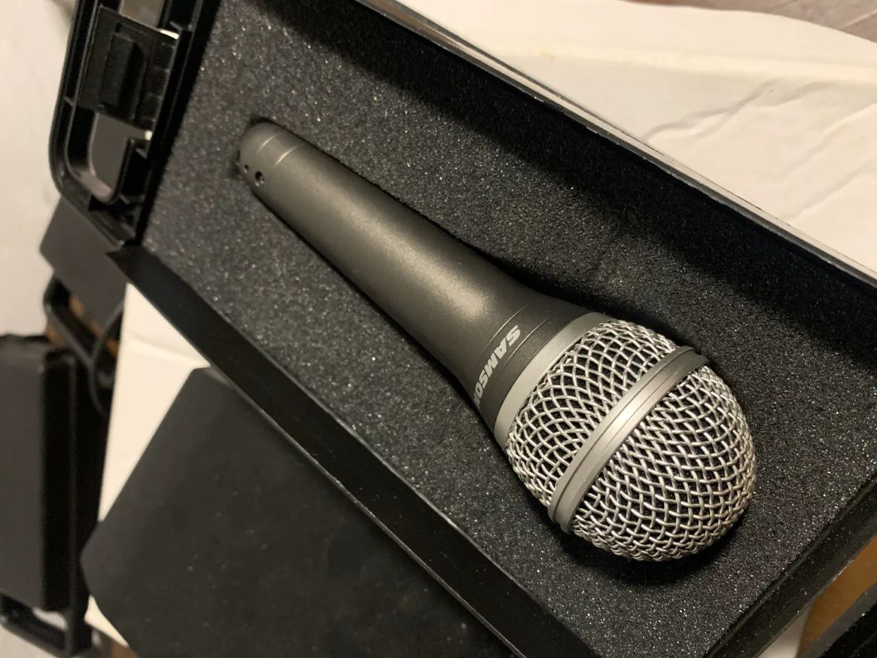 Microfone Samson 428513160846397440