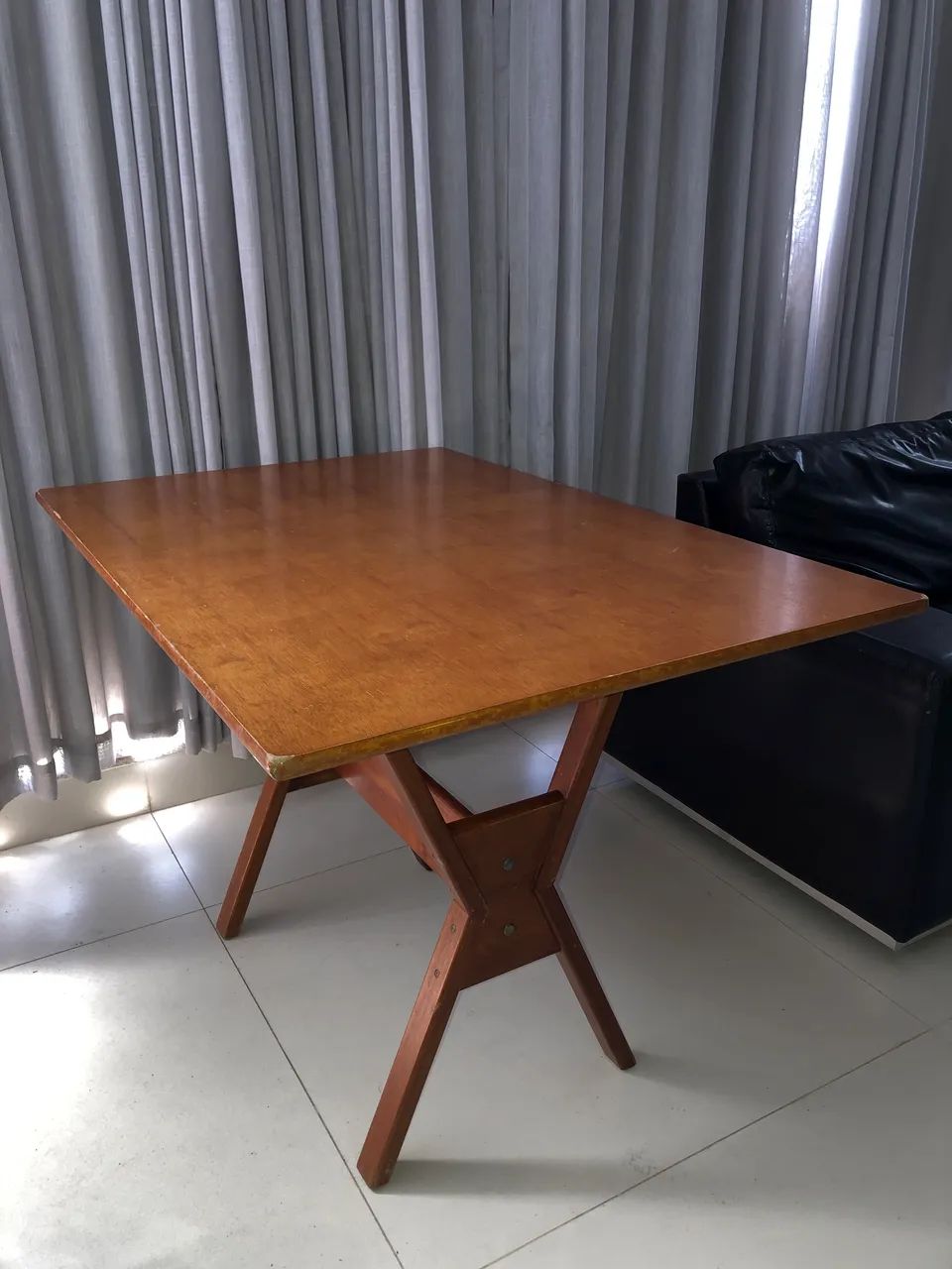 Mesa de Madeira 4 Lugares  - Foto 3